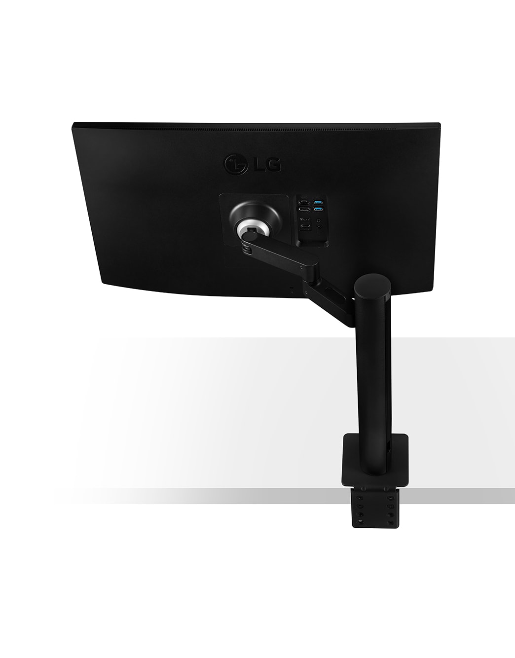 画面の位置を自在に調整できるアームスタンド採用 27インチ WQHD IPS