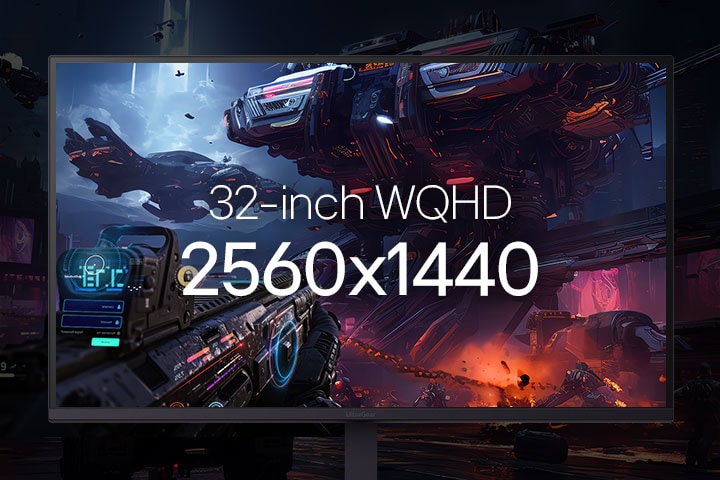 SFゲームのシーンを映し出すUltraGear™ 32G620Bモニターのクローズアップ。2560×1440の16:9 QHD解像度を強調している。