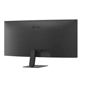 LG 34インチ 21:9 WQHD Curvedディスプレイと27インチ 16:9画面の比較。作業領域が水平方向に拡大されている様子を示す。