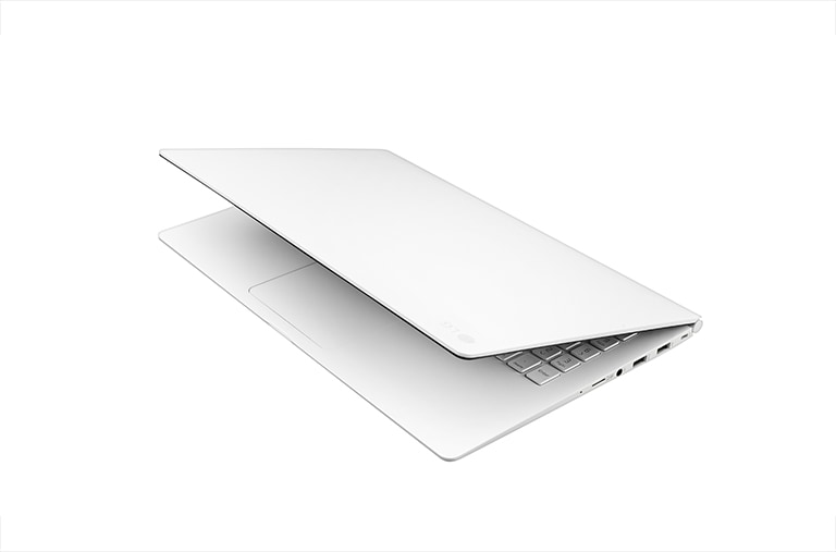 LG 15.6インチでわずか1090gのノートPC　LG gram , 15Z970-GA55J