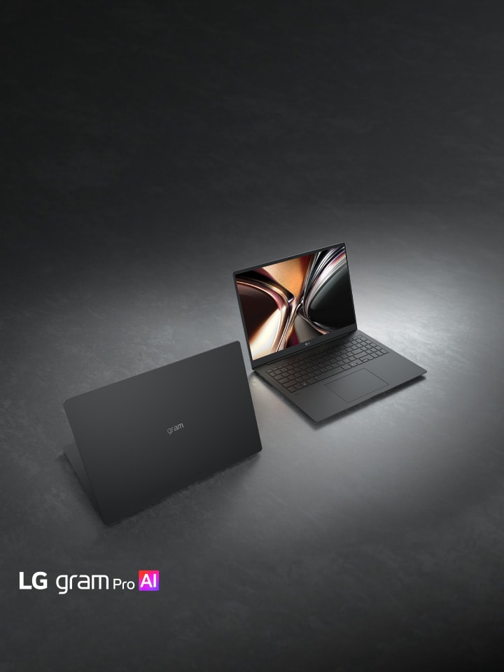 至高の大画面。超軽量極薄フラッグシップ。