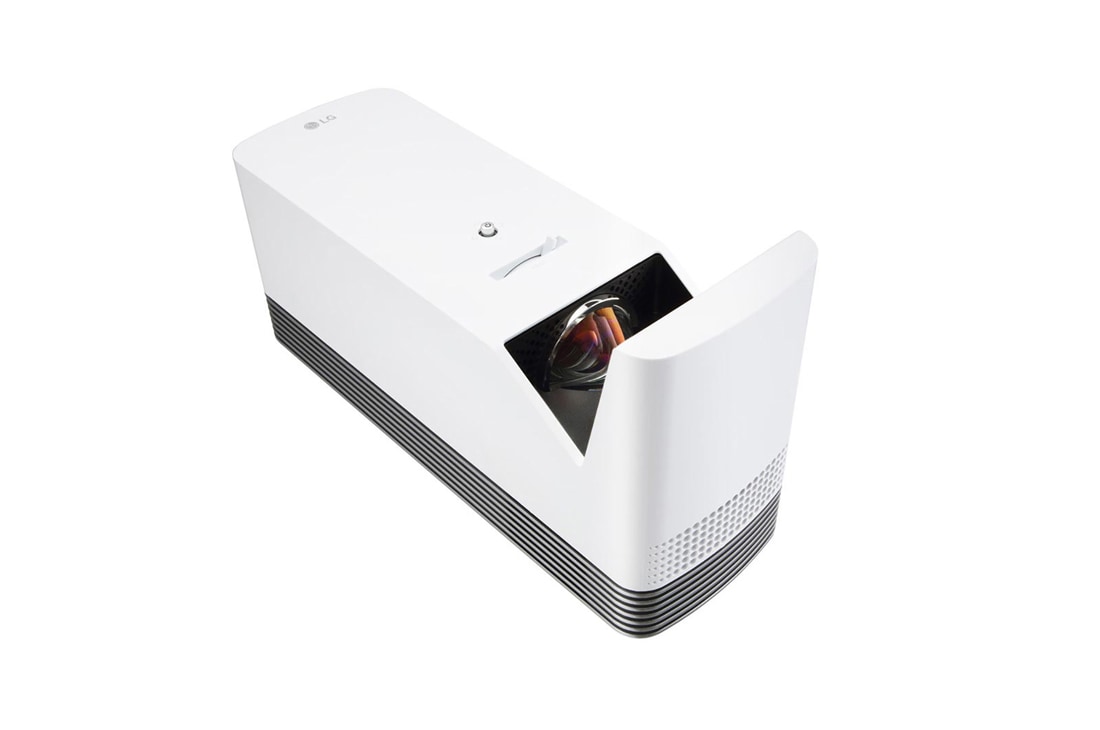 LG 超短焦点プロジェクター HF85JG 持運び可 さらに進化した超短焦点モデル。わずか20cmの距離で120インチの
