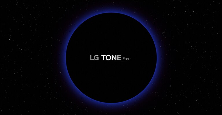Изображение пространства галактики и освещенный синим светом круг в середине его с надписью "LG TONE Free" внутри круга