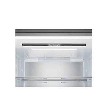 Холодильник с морозильной камерой LG (GC-B640FMBM), вид спереди, показывающий вентиляционное отверстие DoorCooling+™