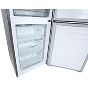 спереди со всеми открытыми перенавешиваемыми дверями и продуктами