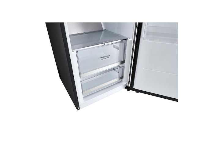 bottom freeze storage 