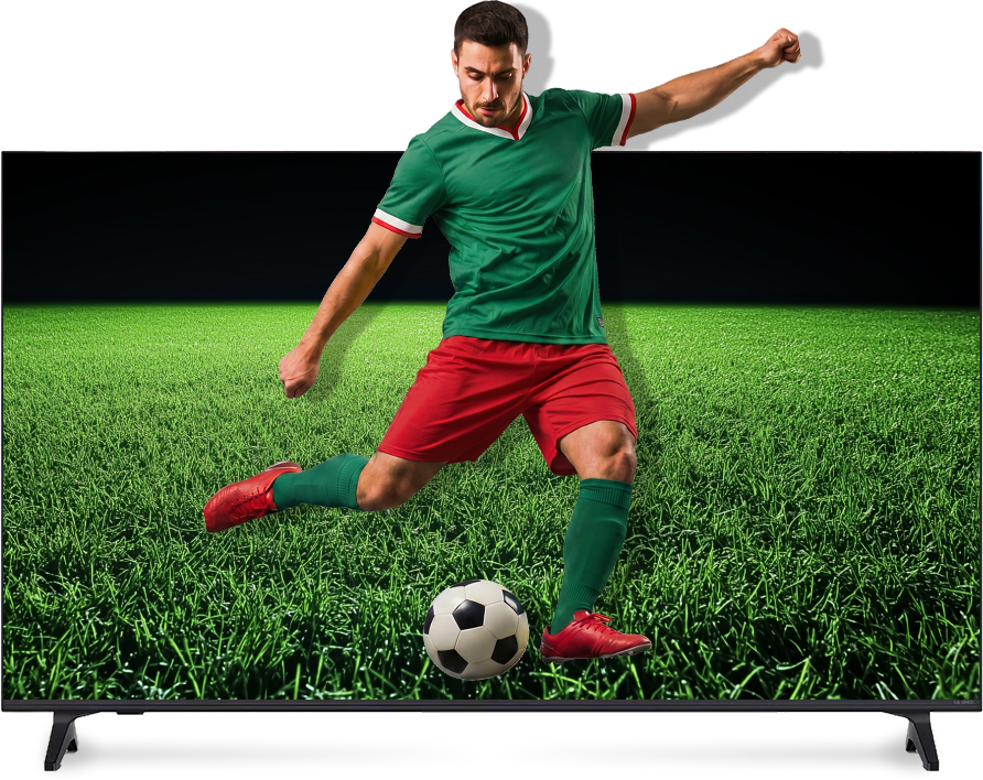 Un jugador de fútbol que parece salir de una pantalla vibrante de TV LG QNED para patear un balón