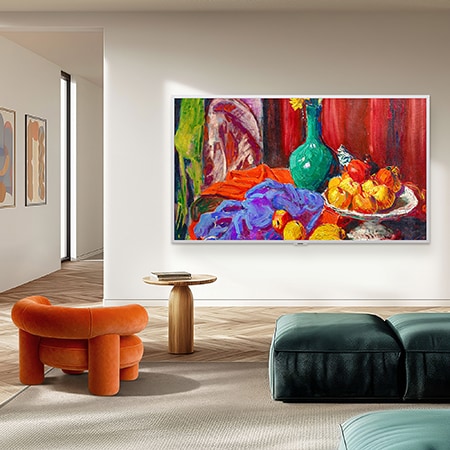 LG Shield, aplicado a la LG Gallery TV AI con marco LX7 ART TV, se muestra con el logotipo de LG Shield en el centro, los íconos de seguridad abajo y la una insignia de reconocimiento de los CES Innovation Awards 2026 arriba, lo que representa la protección de datos y del sistema.