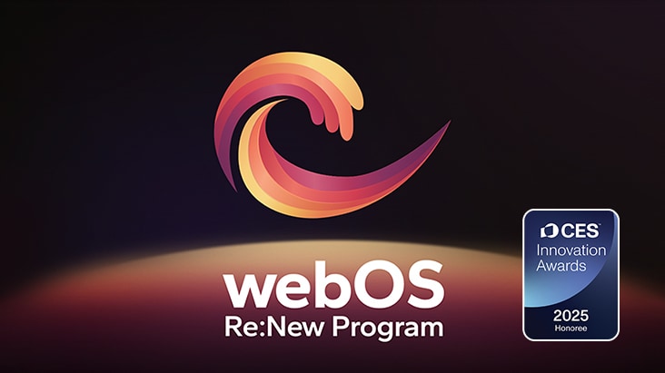 Imagen promocional del programa webOS Re:New, con su colorido logotipo y la insignia del Premio a la Innovación CES 2025. El texto destaca las actualizaciones anuales durante 5 años y la seguridad mejorada a través de webOS.