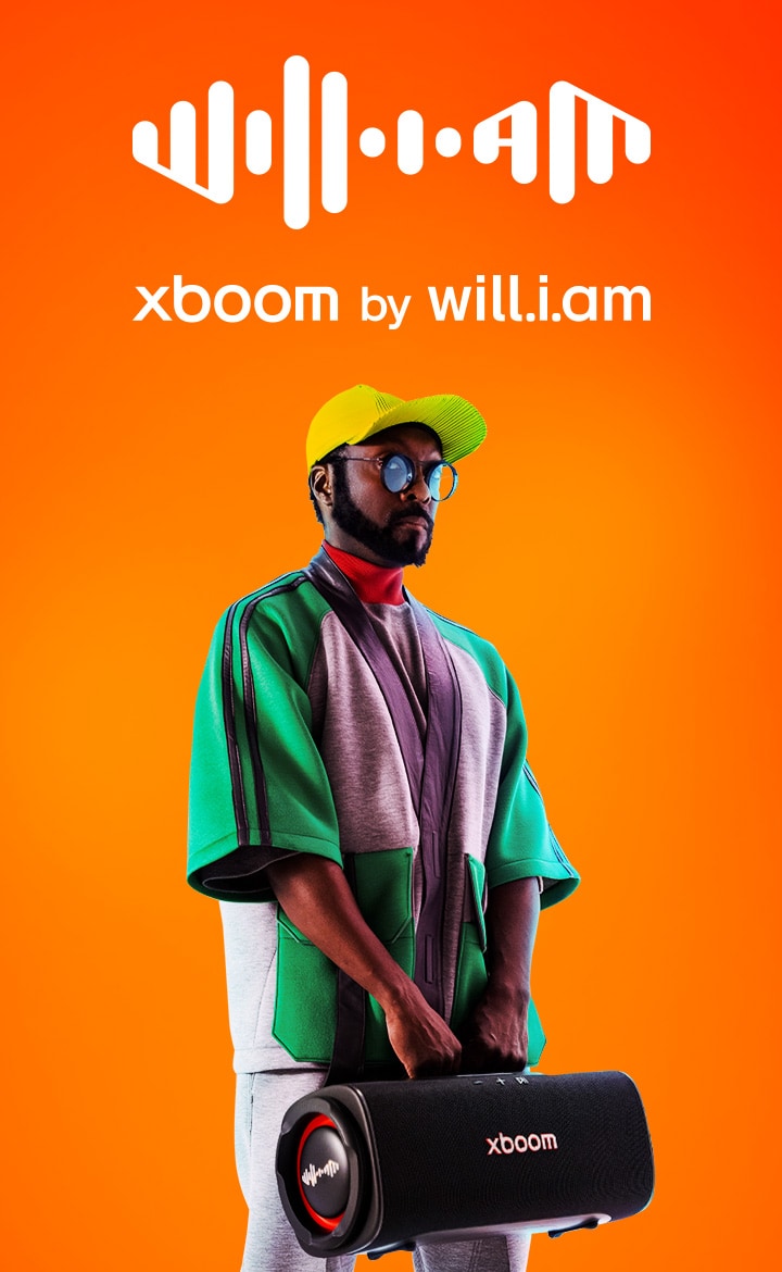 will.i.am junto a la bocina portátil LG xboom Blast, destacando el sonido característico de xboom.