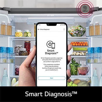 Refrigerador French Door LG GM90BIP con App Smart Diagnosis en smartphone, permitiendo al usuario diagnosticar y solucionar problemas del refrigerador de forma rápida.
