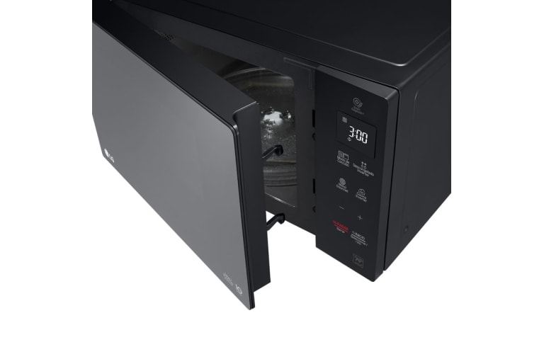 LG Horno de Microondas NeoChef™con Grill 1.5 pies³ Negro con EasyClean™ y Smart Diagnosis, MH1536GIR