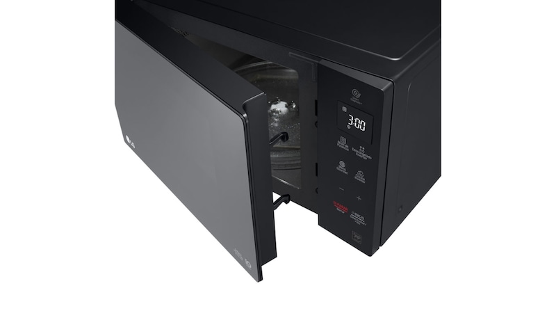 LG Horno de Microondas NeoChef™ .9 pies³ Negro con EasyClean™ y Smart Diagnosis , MS0936GIR