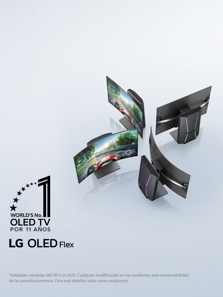  Cuatro televisiones LG OLED Flex una al lado de la otra en un ángulo de 45 grados. Cada una tiene un nivel de curvatura diferente. Dos televisiones aparecen de frente, con un juego de carreras en pantalla, y otras dos de espaldas, mostrando la iluminación Fusion.
