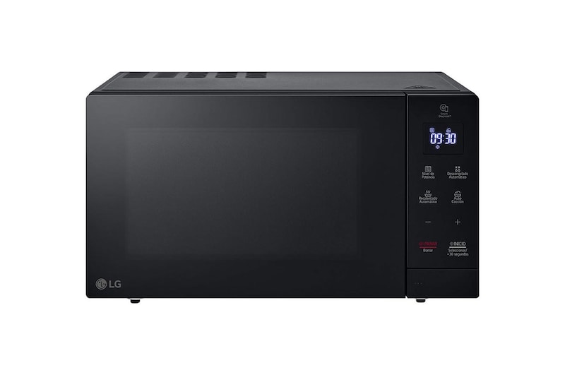 LG HORNO DE MICROONDAS NEOCHEF™ 1.5 PIES³ MS3032JAS