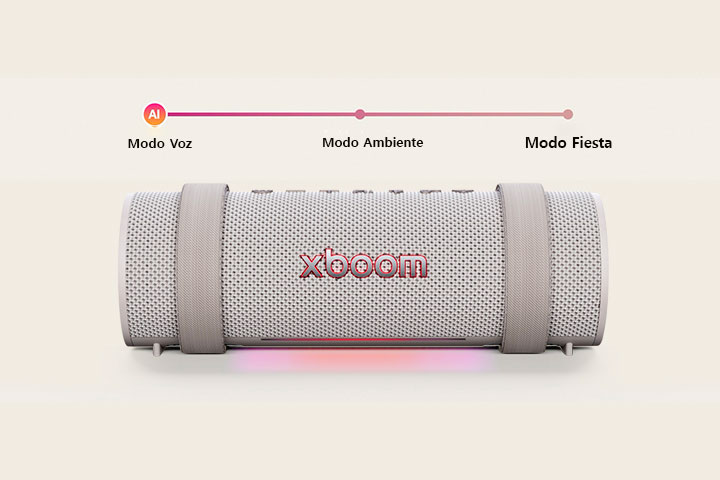 Vista frontal del xboom Grab con la luz encendida.