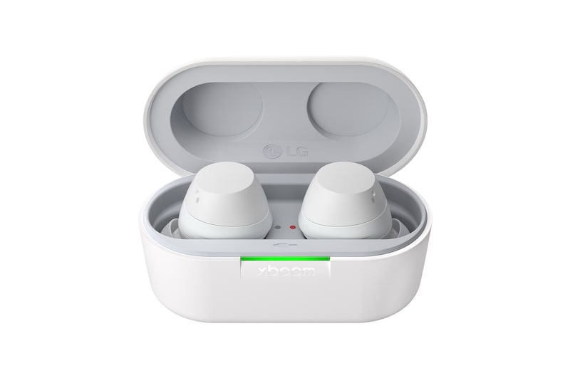 cradle front view with earbuds inside