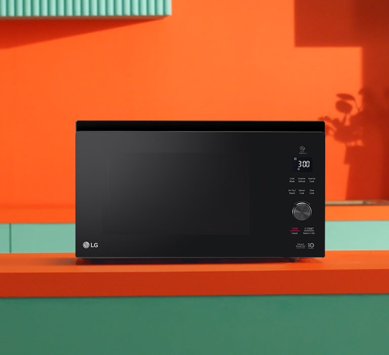It shows LG Neochef™ placed in the kitchen.