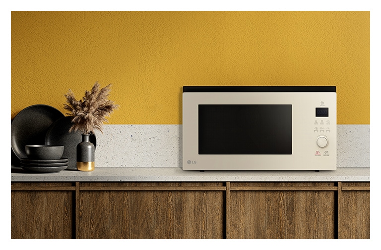 The product is LG Objet Collection NeoChef mist beige. The beige-colored products match the kitchen background in various concepts and colors.