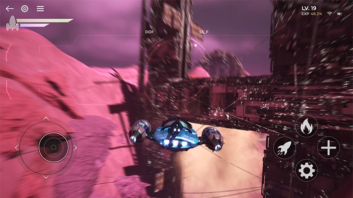 This animation shows Dynamic Tone Mapping adjusting the brightness and contrast of a game.