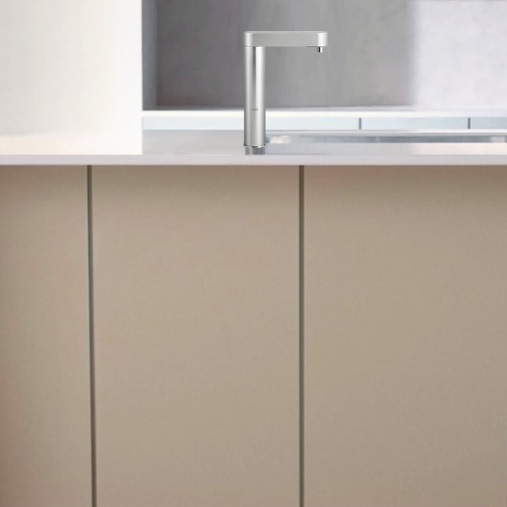 A video showing the high-temperature sanitation process inside the water purifier	