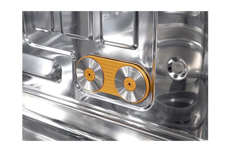 LG Enjoy sparkling washing performance with less hand pre-wash, D1452WF
