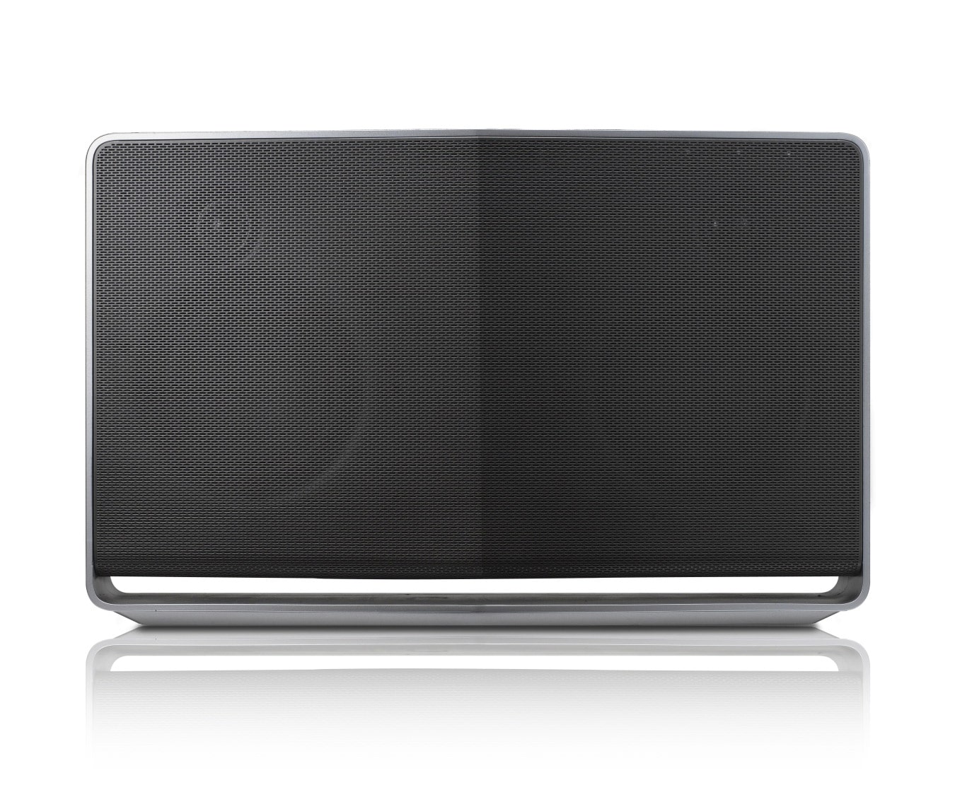 Front view of MUSIC FLOW H5 SMART HI-FI AUDIO WIRELESS MULTI-ROOM SPEAKER NP8540
