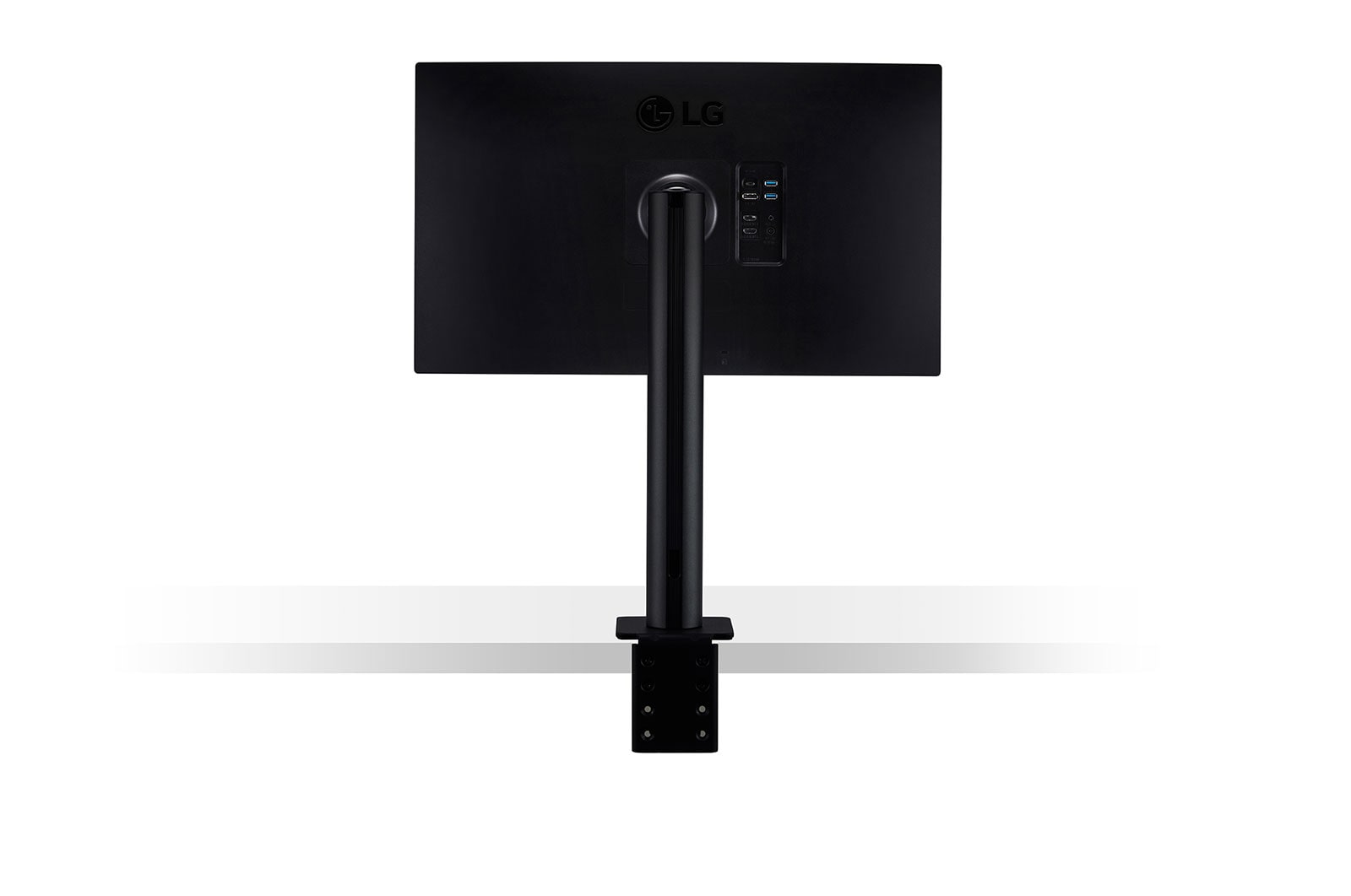 LG 27" QHD Ergo IPS Monitor with USB Type-C™, 27QN880-B