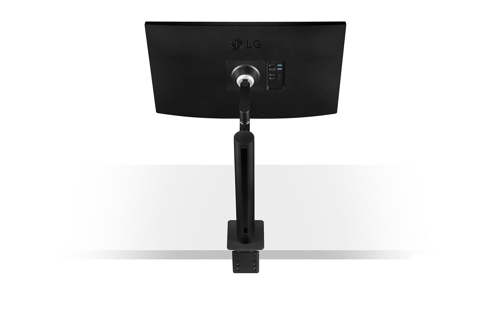 LG 27" QHD Ergo IPS Monitor with USB Type-C™, 27QN880-B
