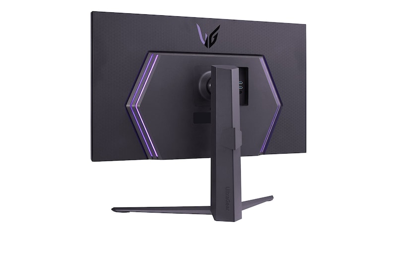 LG 32'' UltraGear™ QHD Nano IPS with ATW 1ms 240Hz HDR 600 Monitor with G-SYNC® Compatible, 32GQ850-B