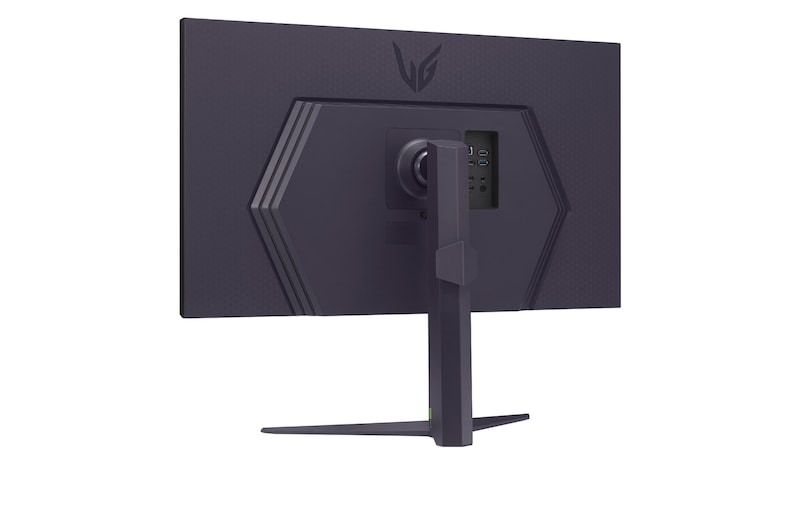 LG 32” UltraGear™ QHD Nano IPS gaming monitor | 180Hz, IPS 1ms (GtG), HDR10, 32GS85Q-B