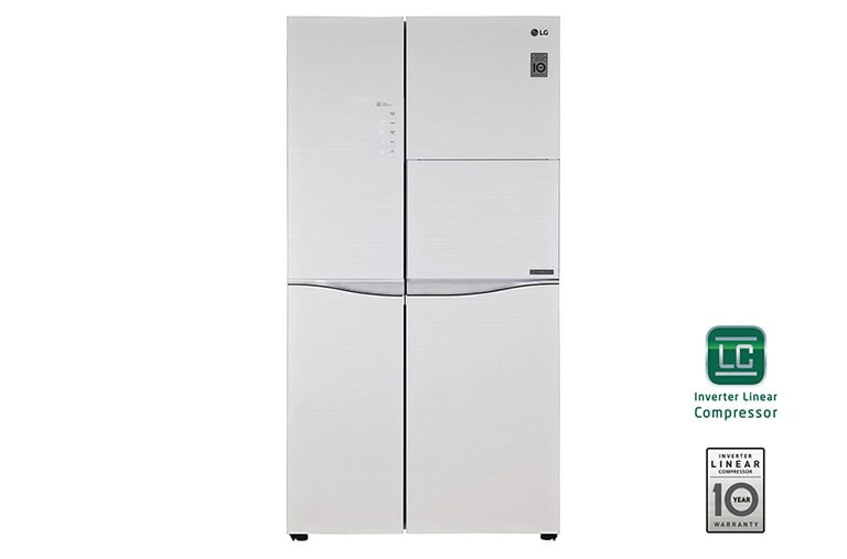 Front view of IEC Gross 675L Mega Capacity Side-by-Side Refrigerator with Home Bar GC-C247UGUV