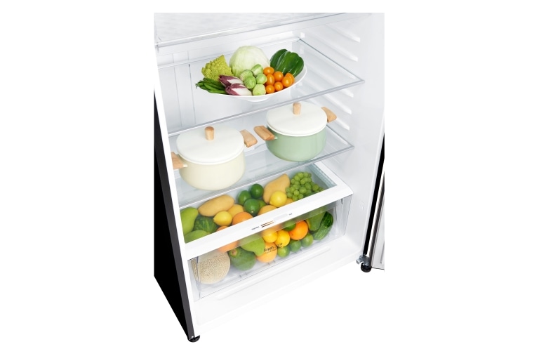 LG IEC Gross 547L Black Curved Class Top Freezer with Inverter Linear Compressor &  DoorCooling+, GN-C702SGGU