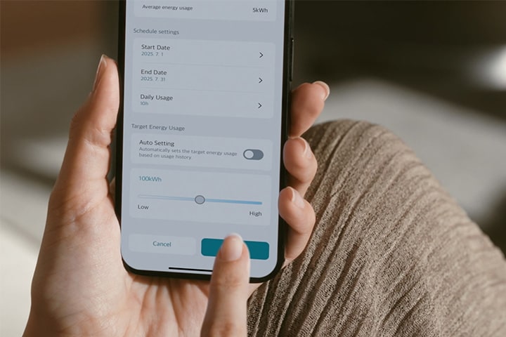 User setting target energy usage for an LG DUALCOOL AI Air conditioner with kW Manager