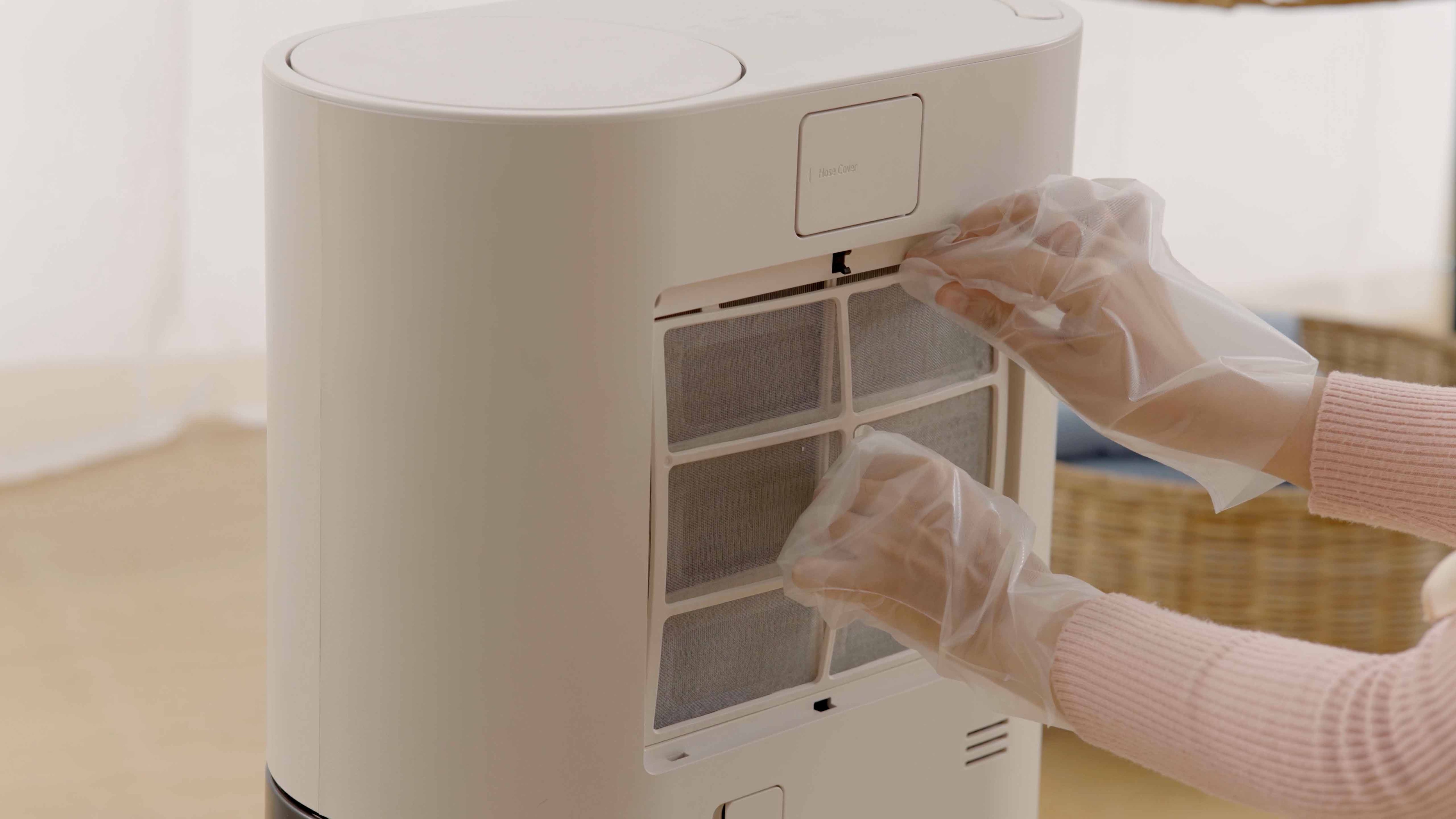 Filter Removal & Dust Cleaning