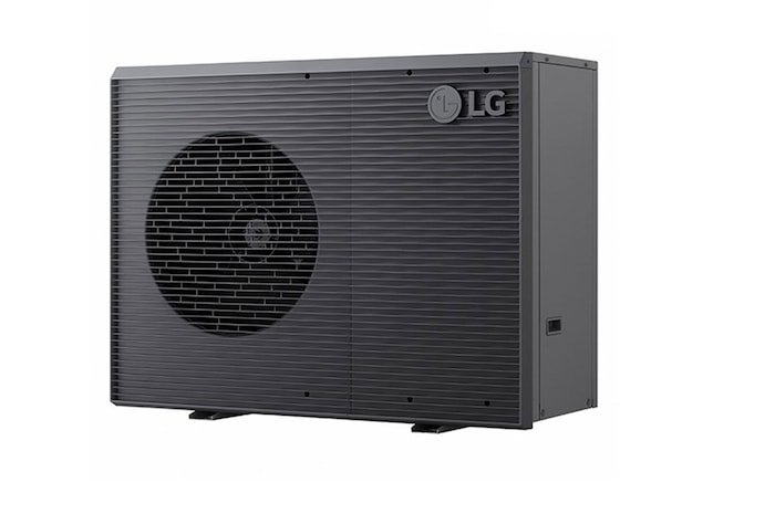 LG Lucht-water warmtepomp THERMA V, zwarte buitenunit met grijs golvend rooster
