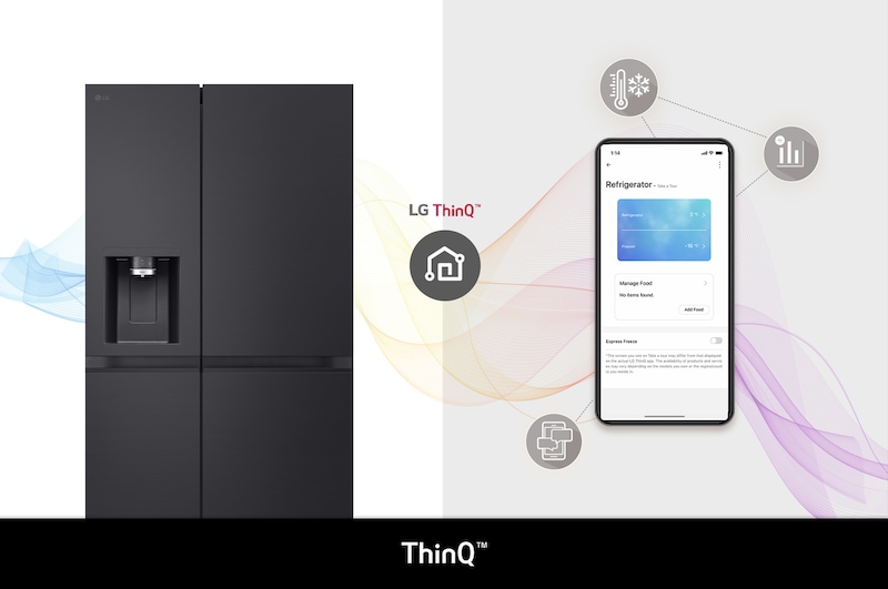 LG Side-by-Side Koelkast GSLE91EVAC toont de **LG ThinQ™ App** op een smartphone, waarmee de gebruiker de temperatuur en status van de koelkast op afstand kan bedienen.