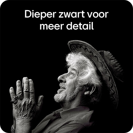 LG Monitor 32U720A levert dieper zwart en uitstekend contrast om fijne details in zwart-witbeelden duidelijk weer te geven.