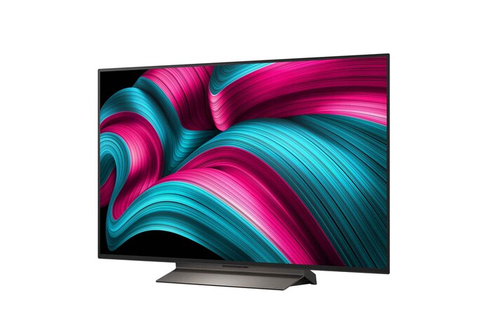 Vooraanzicht en zijaanzicht van een LG OLED evo AI C5 4K Smart TV die de lengte-, breedte-, hoogte- en diepteafmetingen weergeven.