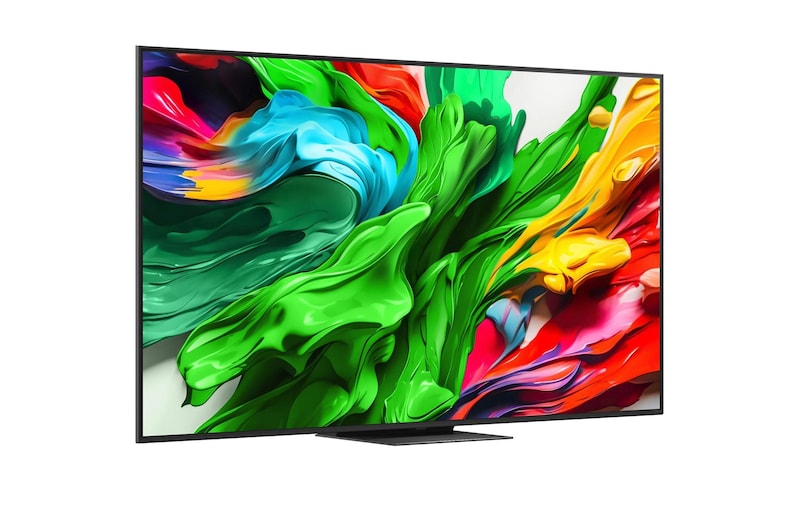 Naar rechts gericht zijaanzicht in een lichte hoek van de LG QNED evo TV