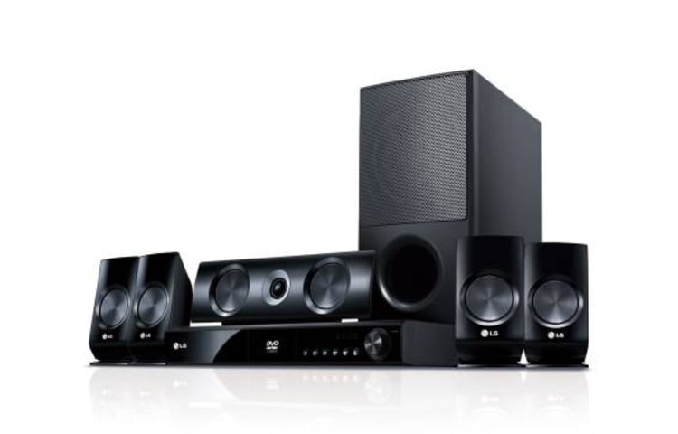 Vooraanzicht van DVD Home Theater System met 1080p Full HD UP-scaling, iPhone/iPod Playback, USB Direct Recording &amp; Play en LG Sound Gallery HT906SC