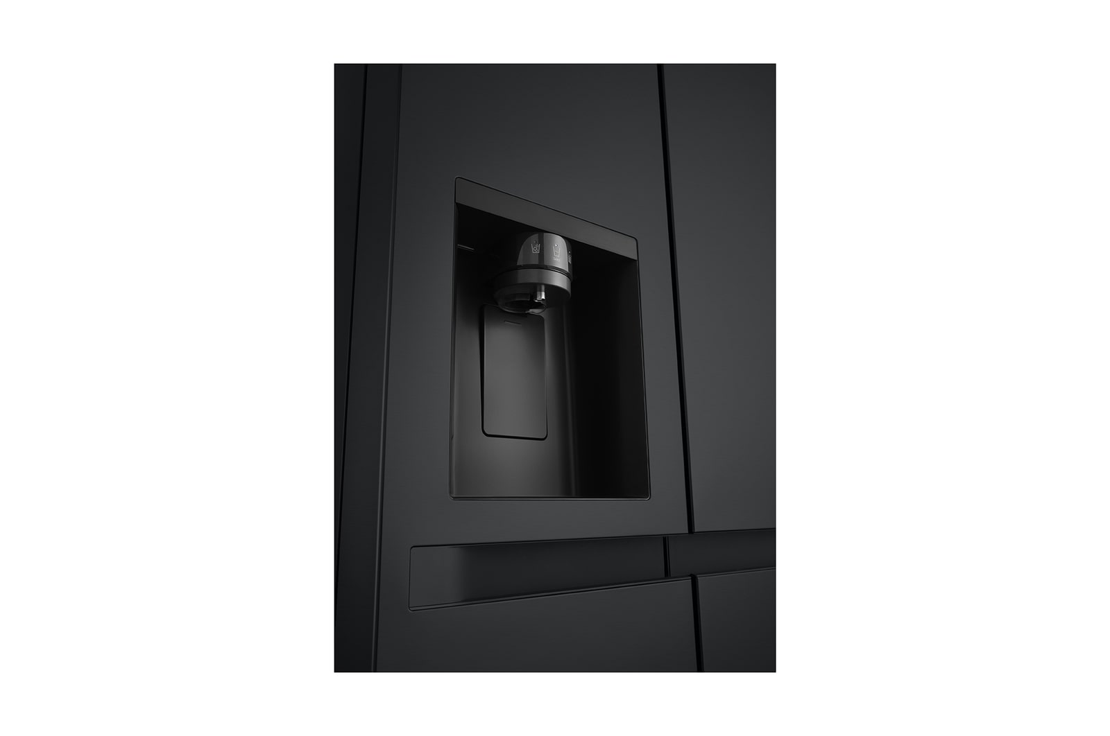 LG 641L Amerikaanse koelkast Zwart | ThinQ™ | Uvnano™ | FRESH Converter™, GSLC41EPPE