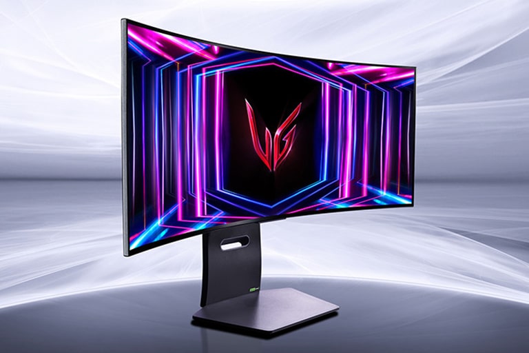 Product foto van UltraGear OLED 34GS95QE gaming monitor.	