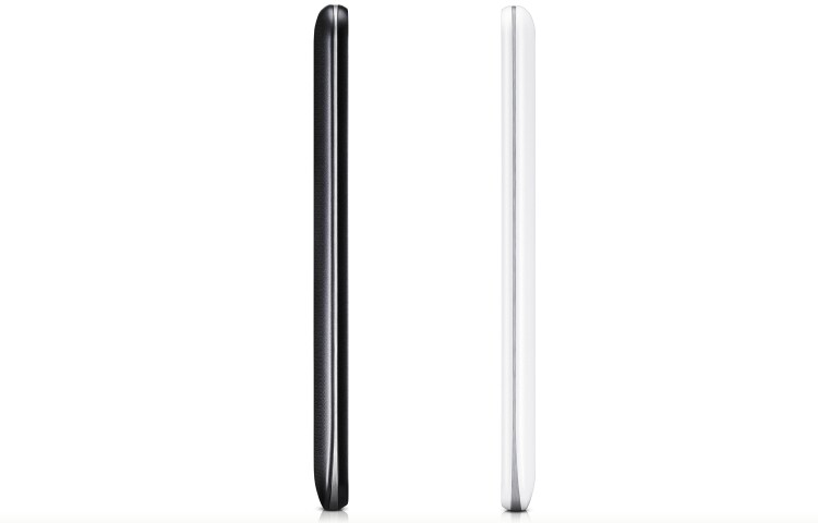 LG De LG G2 Mini is klein en fijn. Al je tweets, apps en posts passen prima in je achterzak. Lekker handzaam dus, maar dan wel met een flink scherm. En de batterij: die gaat extra lang mee! , G2 Mini (D620)