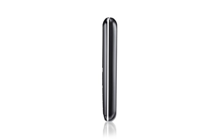 LG De LG GB102 een echte no-nonsens telefoon die door iedereen zeer gemakkelijk te gebruiken is., GB102