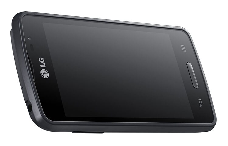 LG De LG L50 is de ideale instap smartphone voor de no-nonsense beller; de snelste in zijn soort! Met zijn 1.3 Ghz dual core processor open je apps en programma'srazendsnel, terwijl het 4 inch IPS scherm scherp beeld levert. Dankzij zijn bumper case hoef je je geen zorgen meer te maken., L50 (D213N)