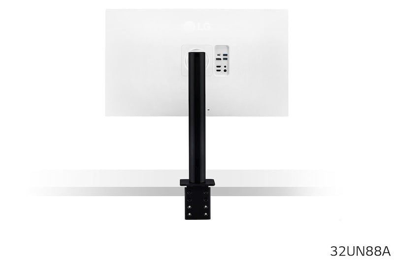 LG 31,5" UHD 4K Ergo IPS-monitor met USB Type-C™, 32UN88A-W