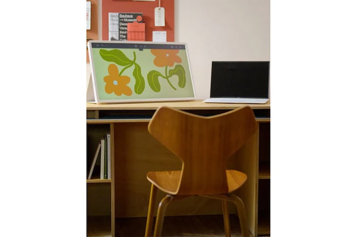 LG Beschermhoes met Stand voor StanbyME 2, FC25XA