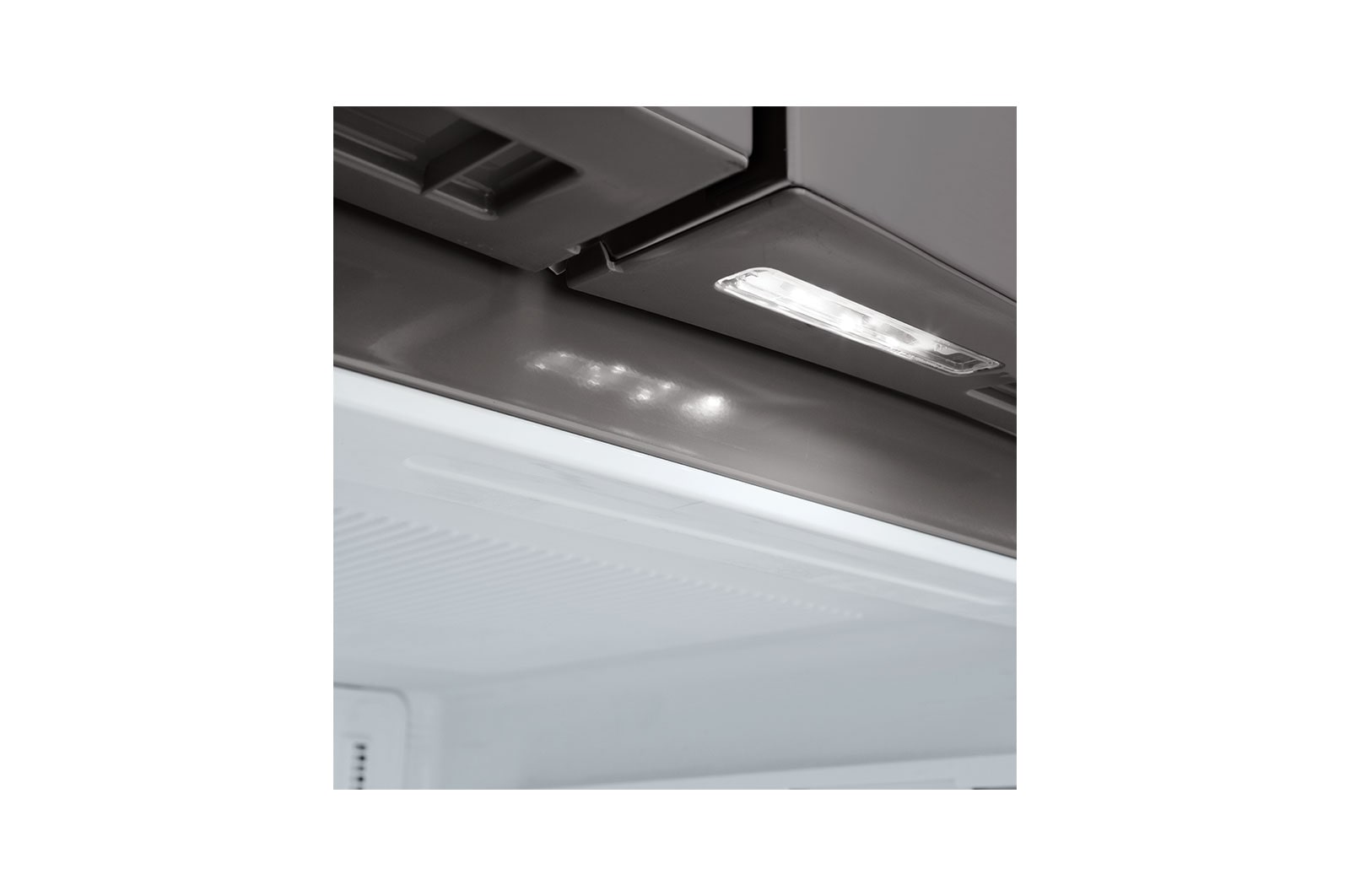 LG 614L French Door Fridge with Ice & Water Dispenser, GF-L677SL