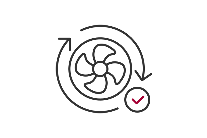 Hay una moneda con un signo de dólar en la mano.